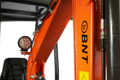 Miniexcavadora Pro Diesel BNT