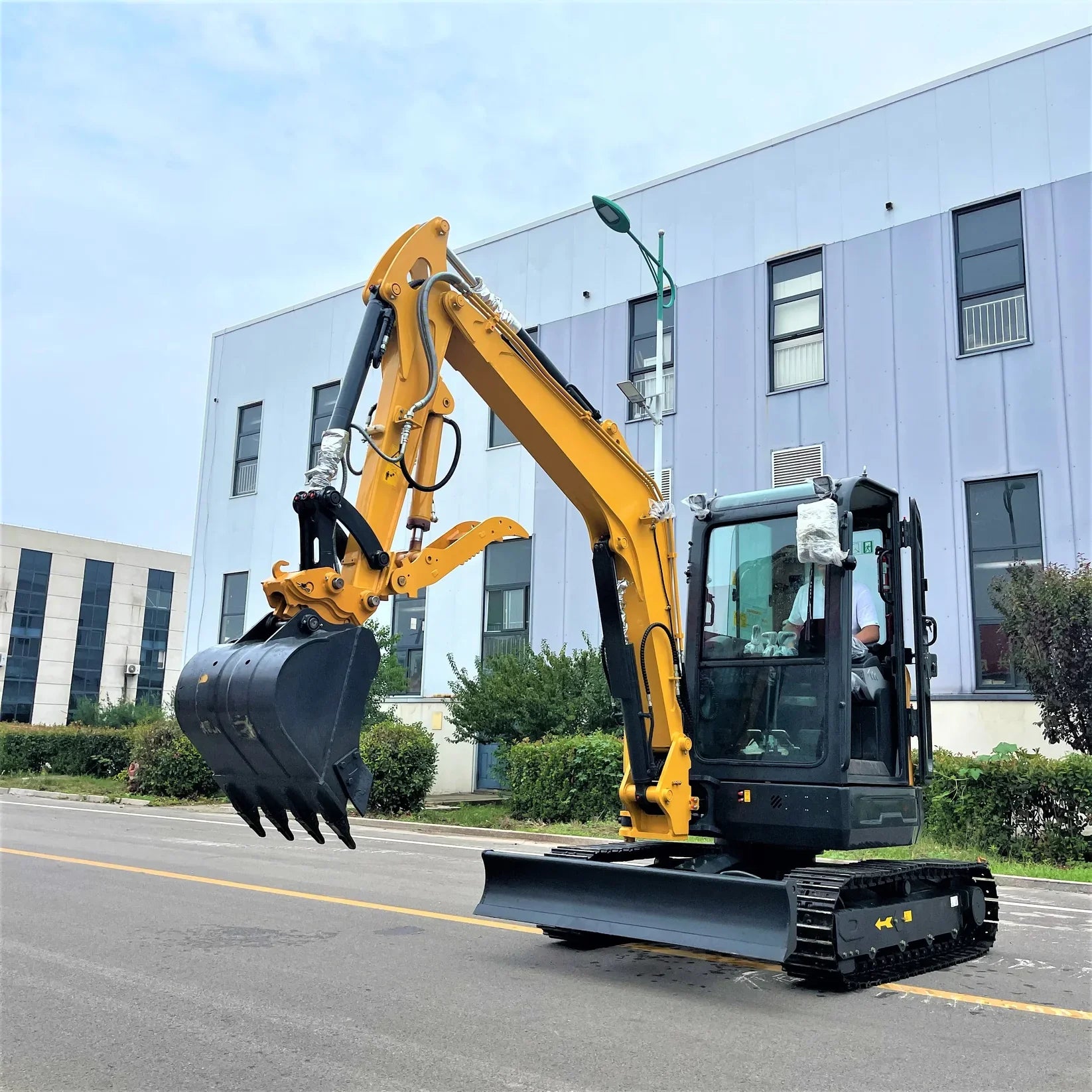 Miniescavadeira Kubota de 3,5 toneladas