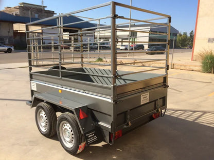 Reboque de 2 eixos 2.500 x 1.500 x 500 – reforçado – pbt 750 kg