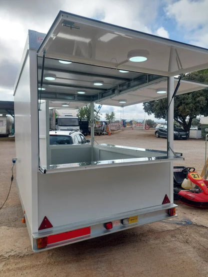 Reboque de Venda Ambulante ou Food Truck