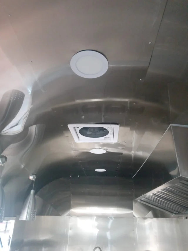 Reboque de Venda Ambulante ou Food Truck